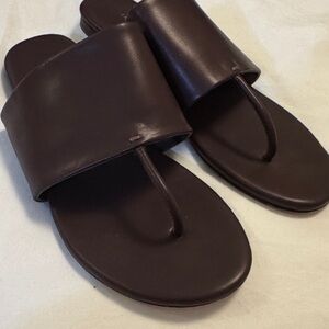 The Row Dark Plum/Wine Leather Toe-Loop Slide Sandals
